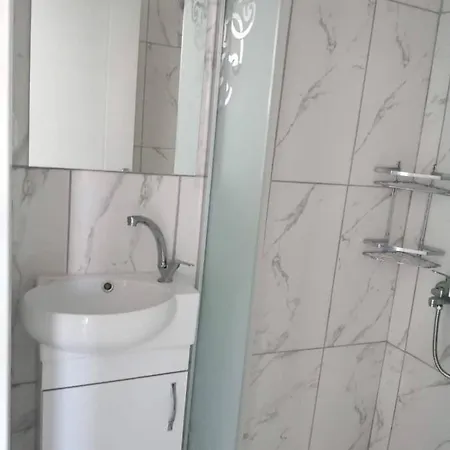 Artemis Apart&otel شقة فندقية بورصة